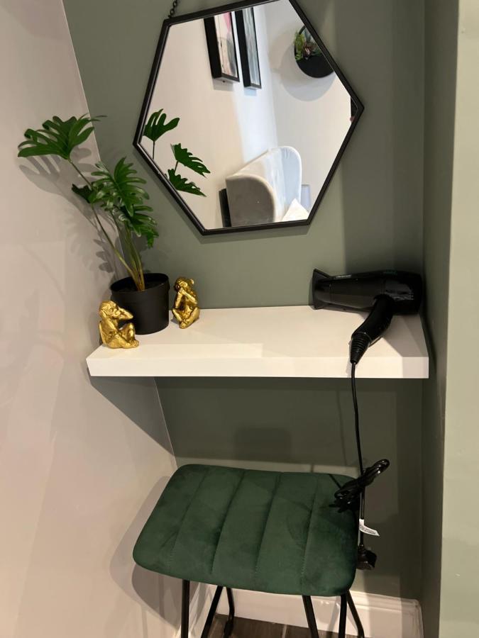 Peaceful & Stylish Brighton Studio Apartment Bagian luar foto