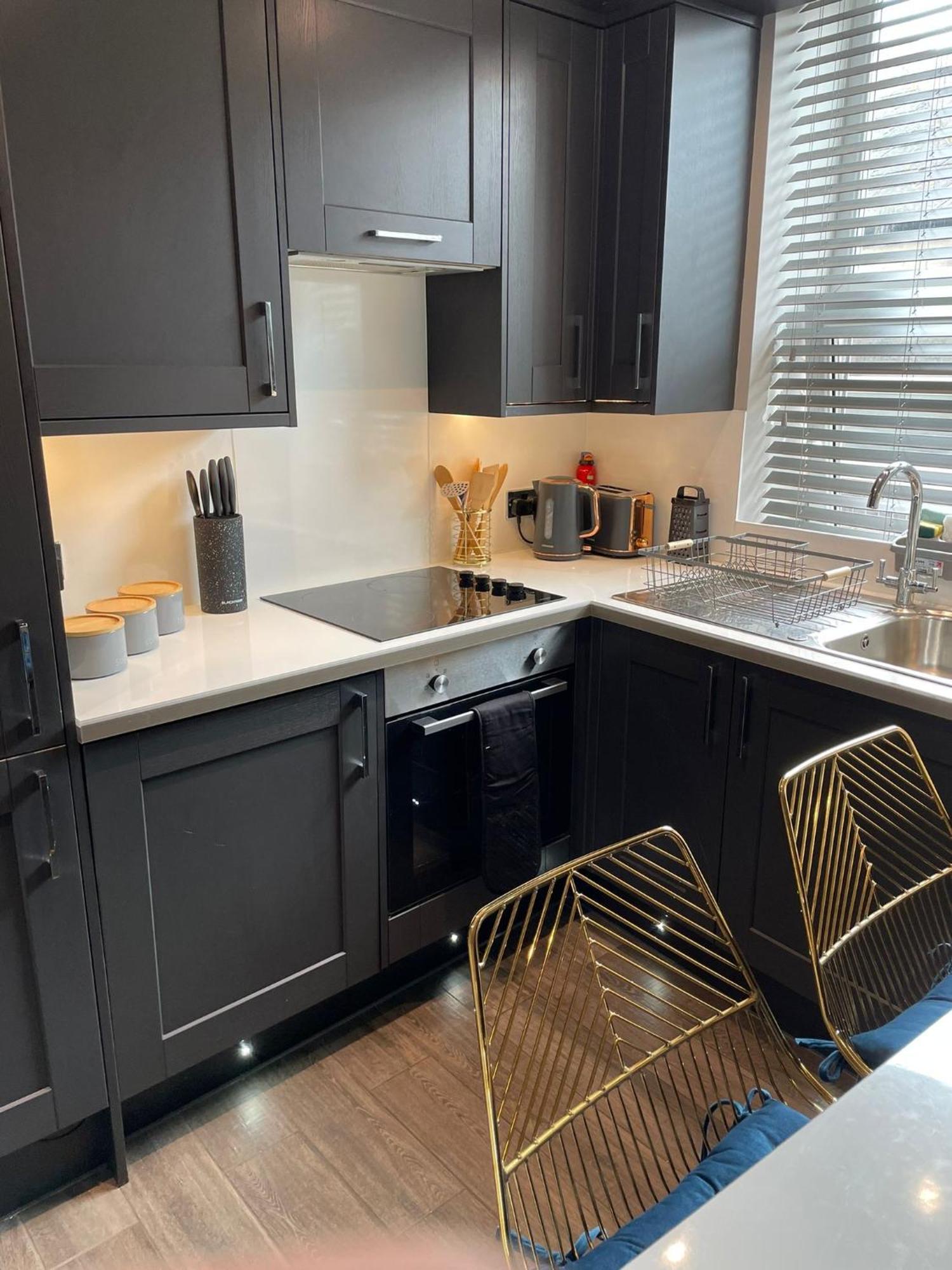 Peaceful & Stylish Brighton Studio Apartment Bagian luar foto